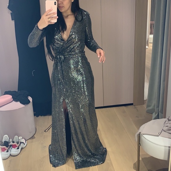 Metalic Pronovias Party gown - Picture 5 of 7